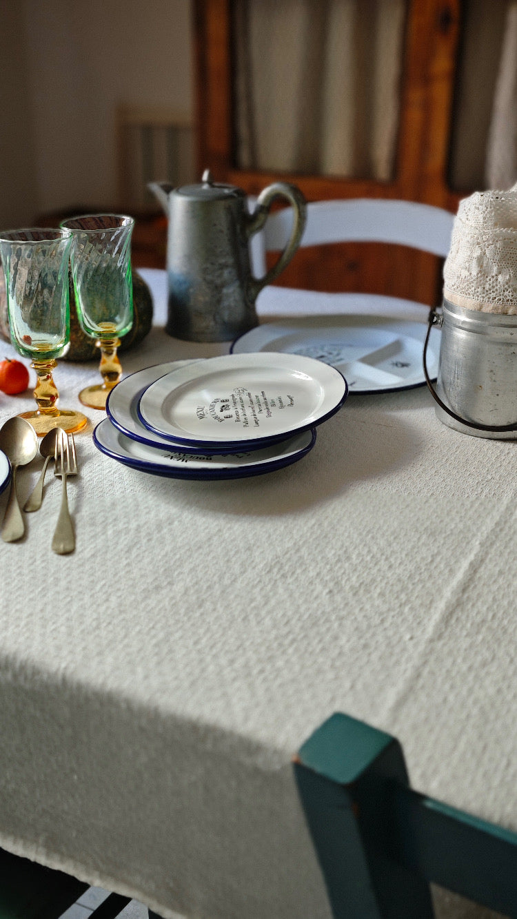 Cotton tablecloth with DL monogram