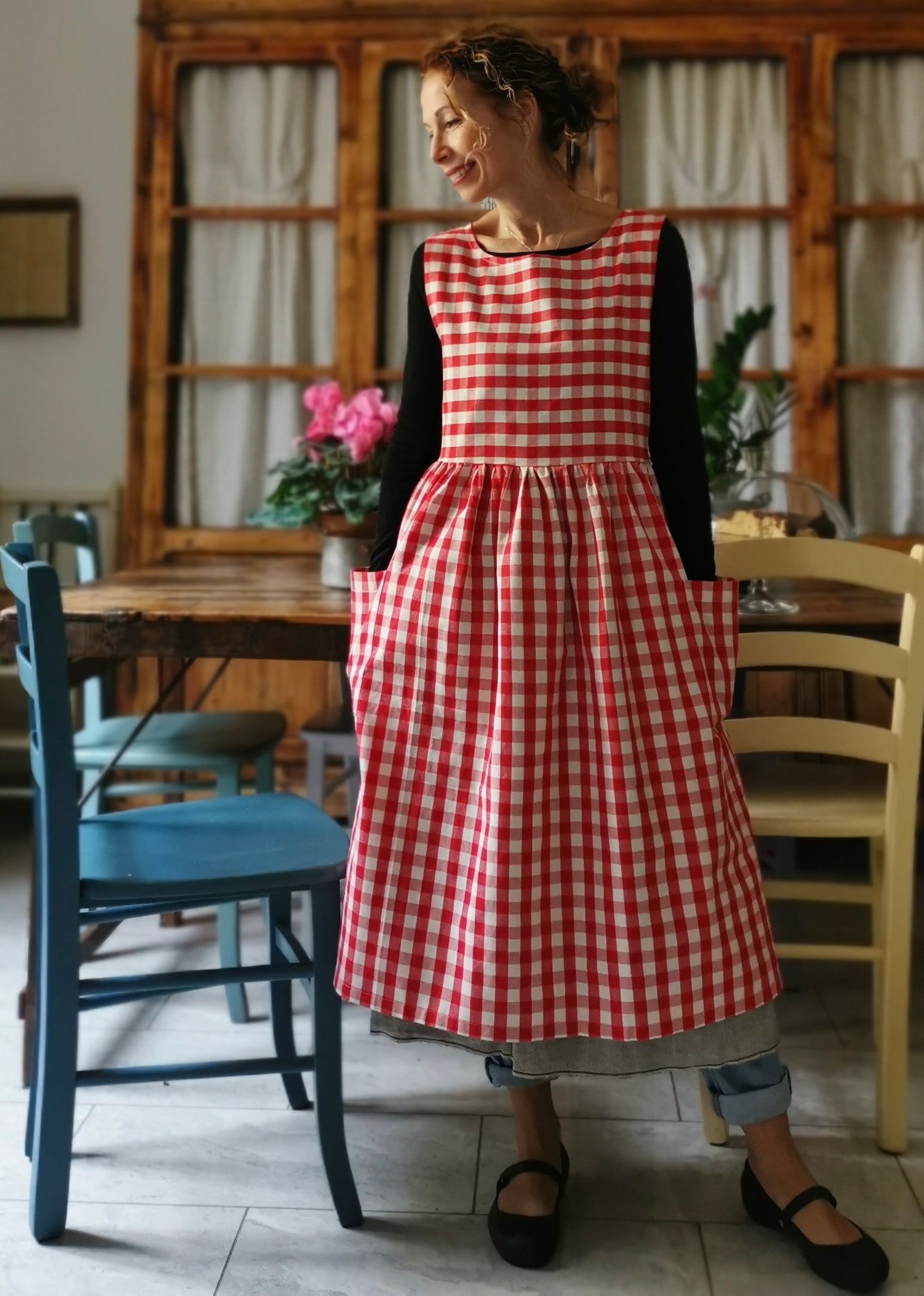 Red Check Cotton Kitchen Apron for Women (Ref. 53)