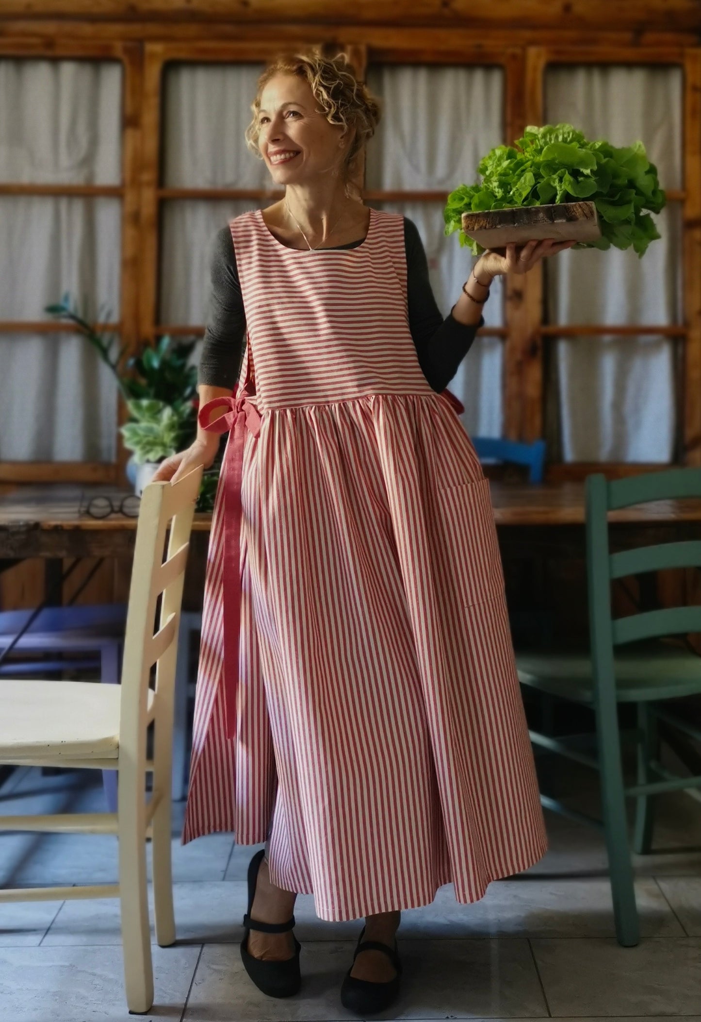 Cherry Red Striped Cotton Kitchen Apron for Women (Ref. 91)