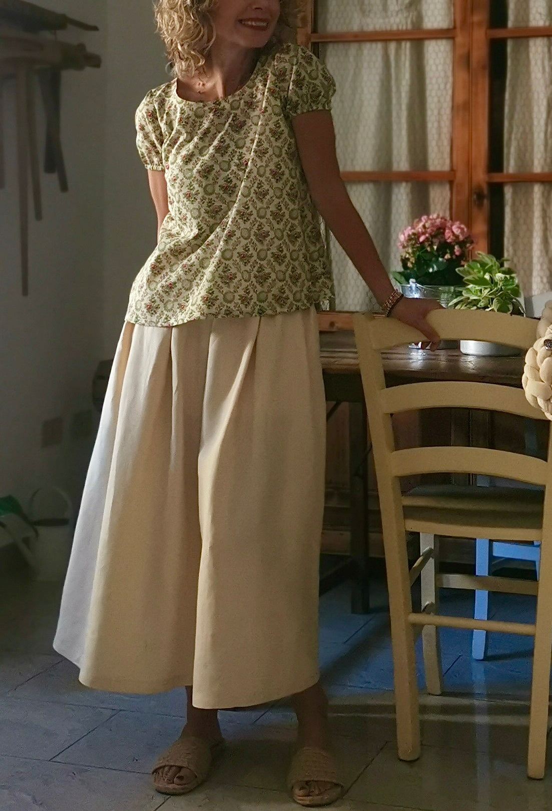 Zabaglione-colored linen skirt with elastic (Ref. 179)