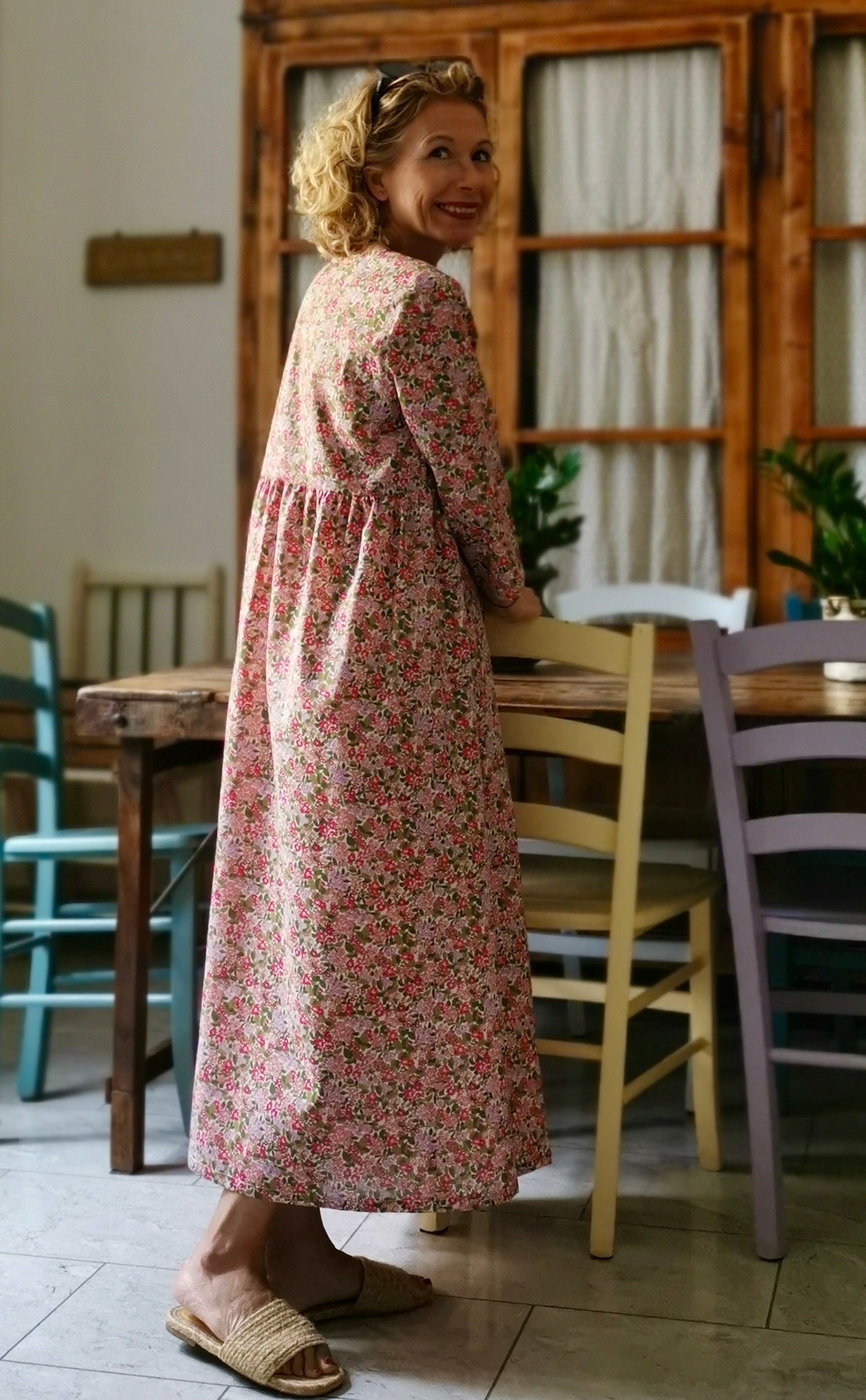 Cotton crossover dress with flowers and blackberries (Ref. 180)