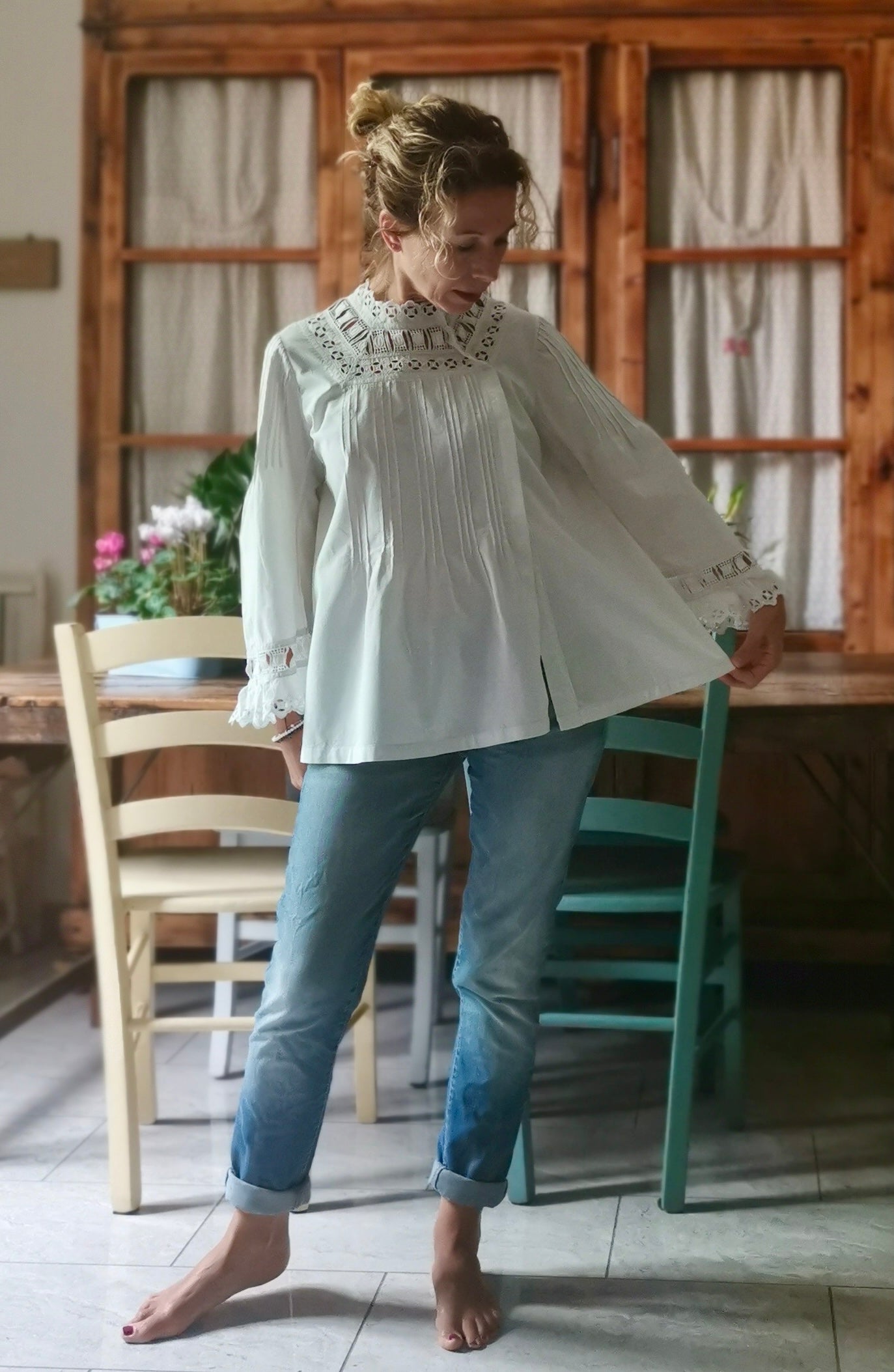 Camicia antica con pizzo a maniche lunghe  “Corredo di Angiolina”