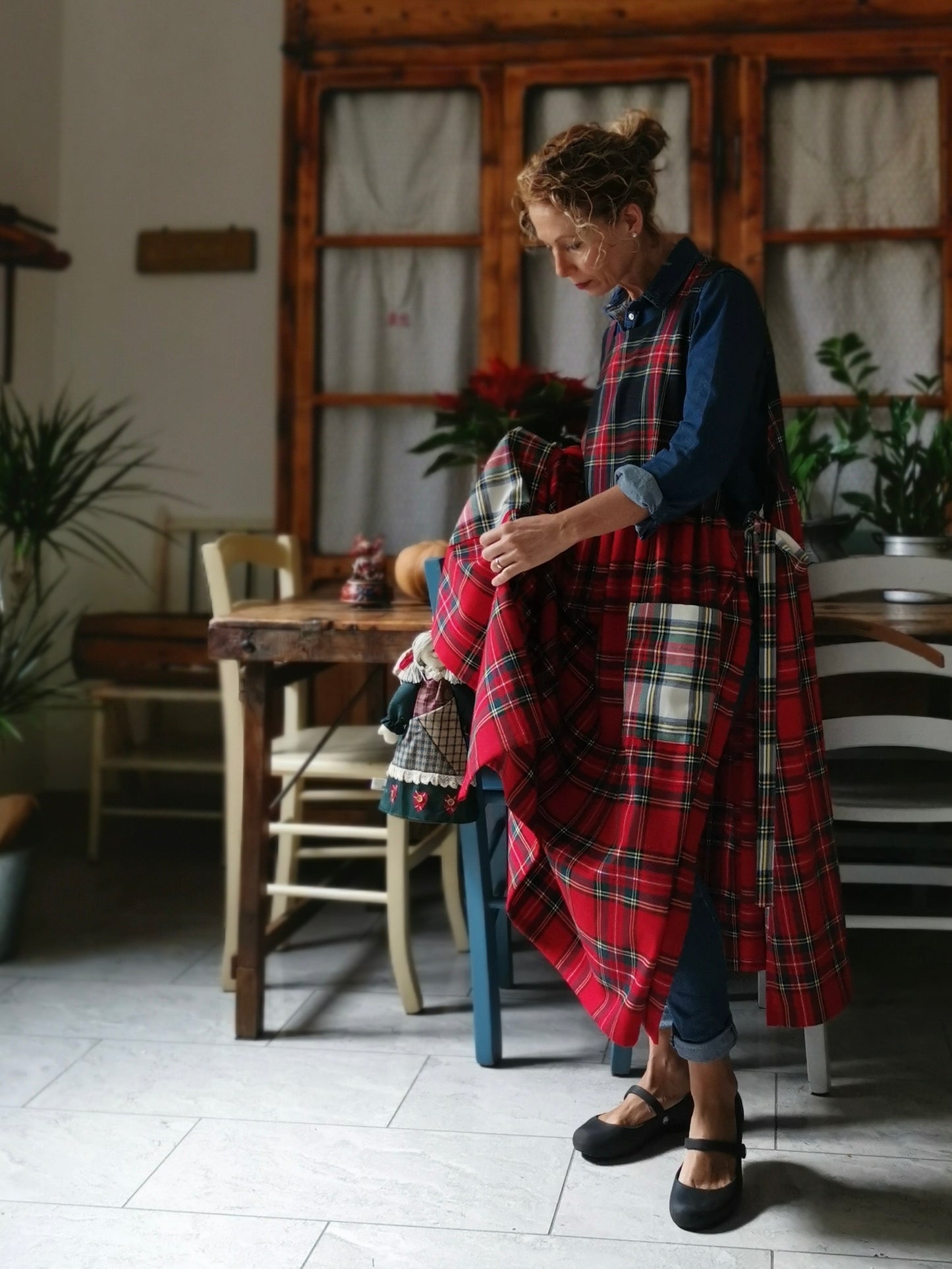 Patchwork tartan wool apron (Ref. 361)