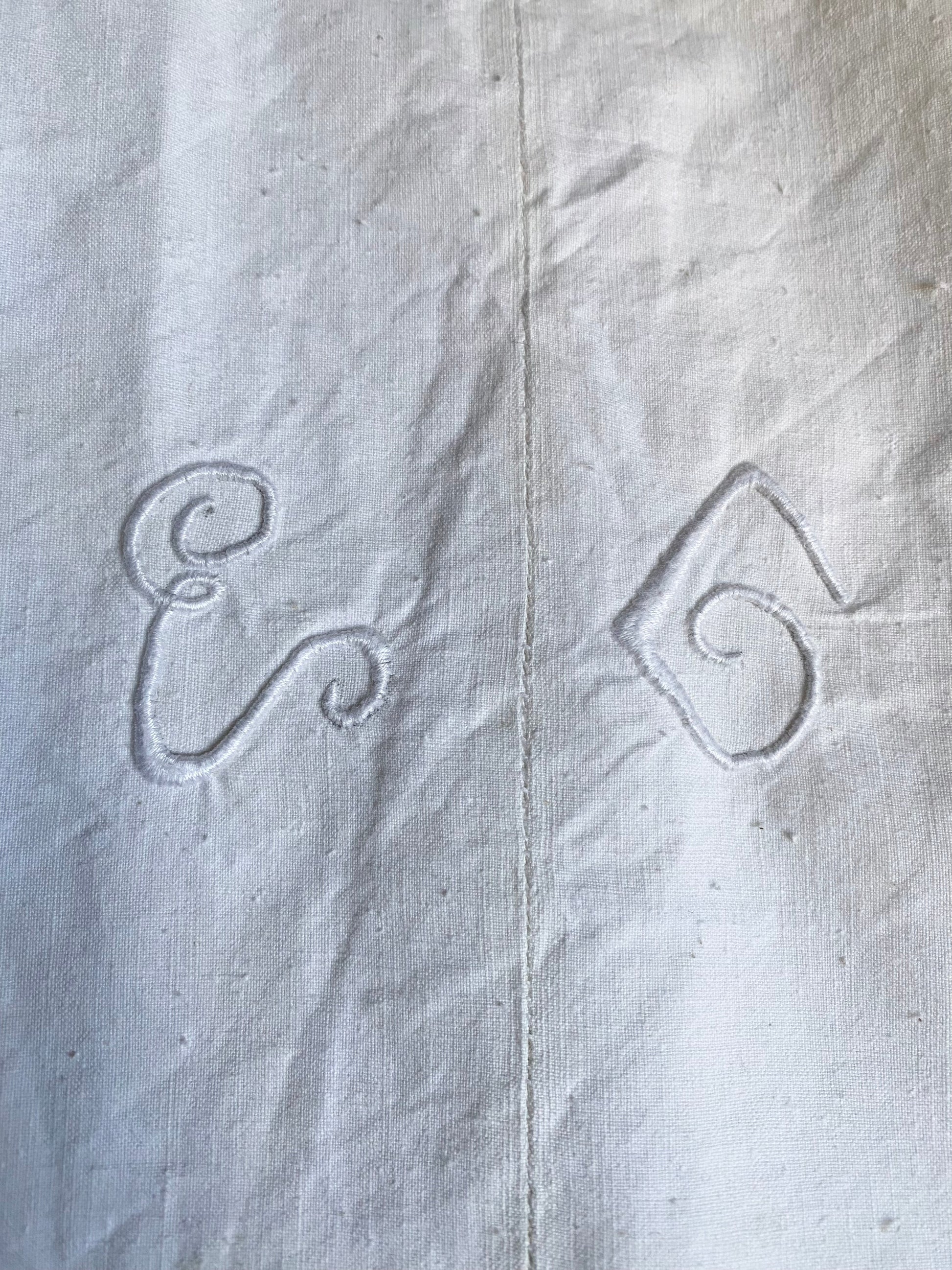 Grembiule per donna da cucina in cotone antico con monogramma – Cecibirbona