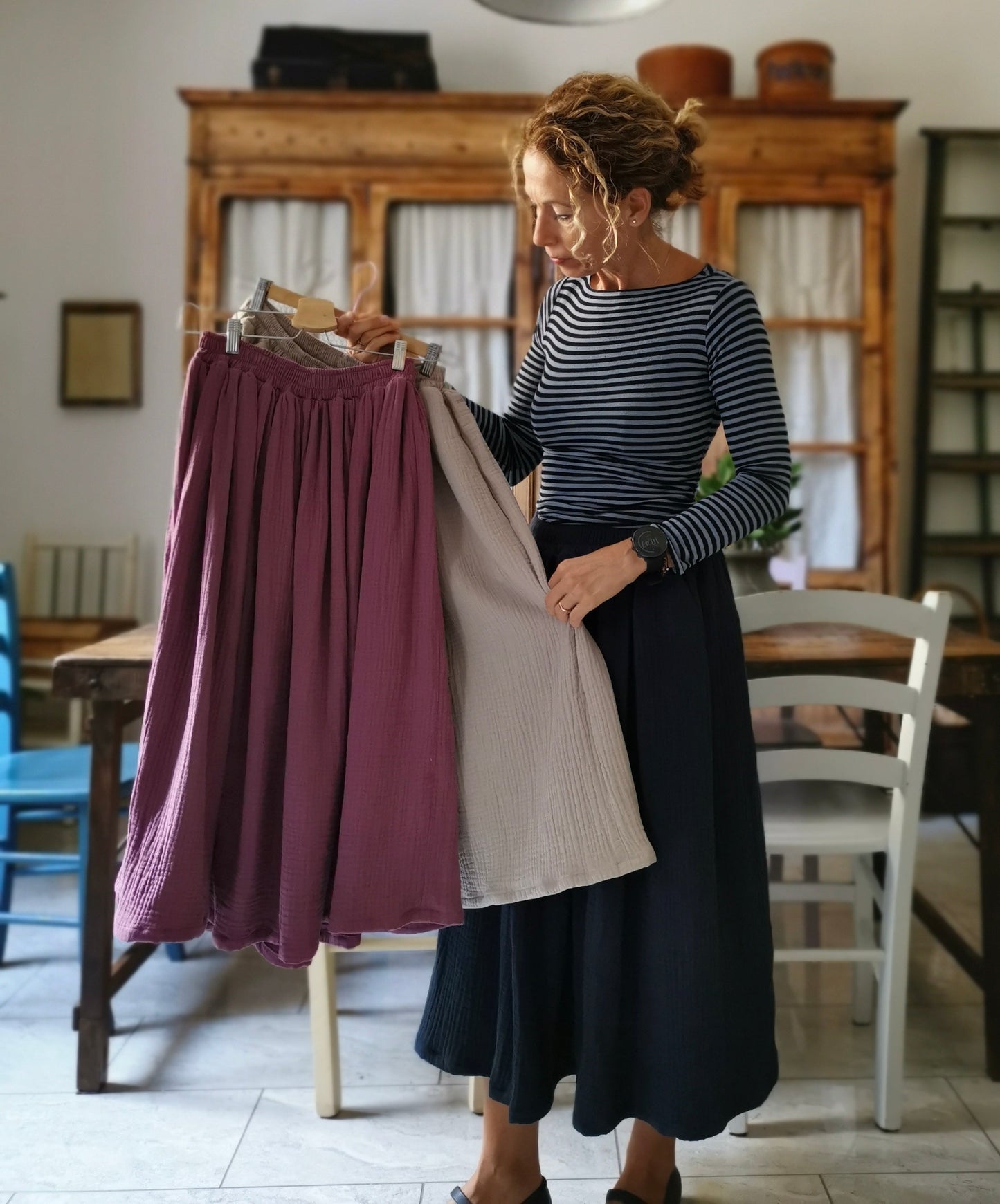 Réservé à Carla Jupe en mousseline de coton bleu avec taille élastique et poches